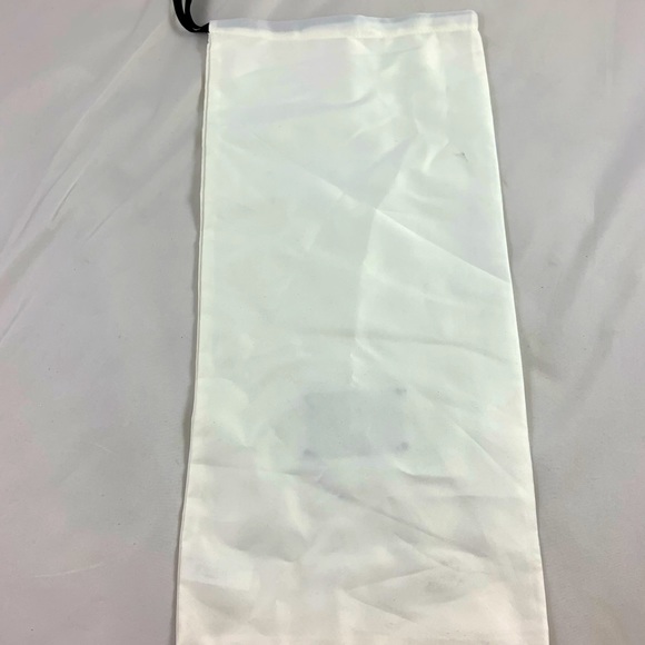 Gucci white satin slender high heel or shoe duster bag - Picture 2 of 3